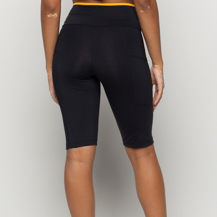 Bermuda Ciclista Suplex Poliamida Preta Com Detalhe Amarelo