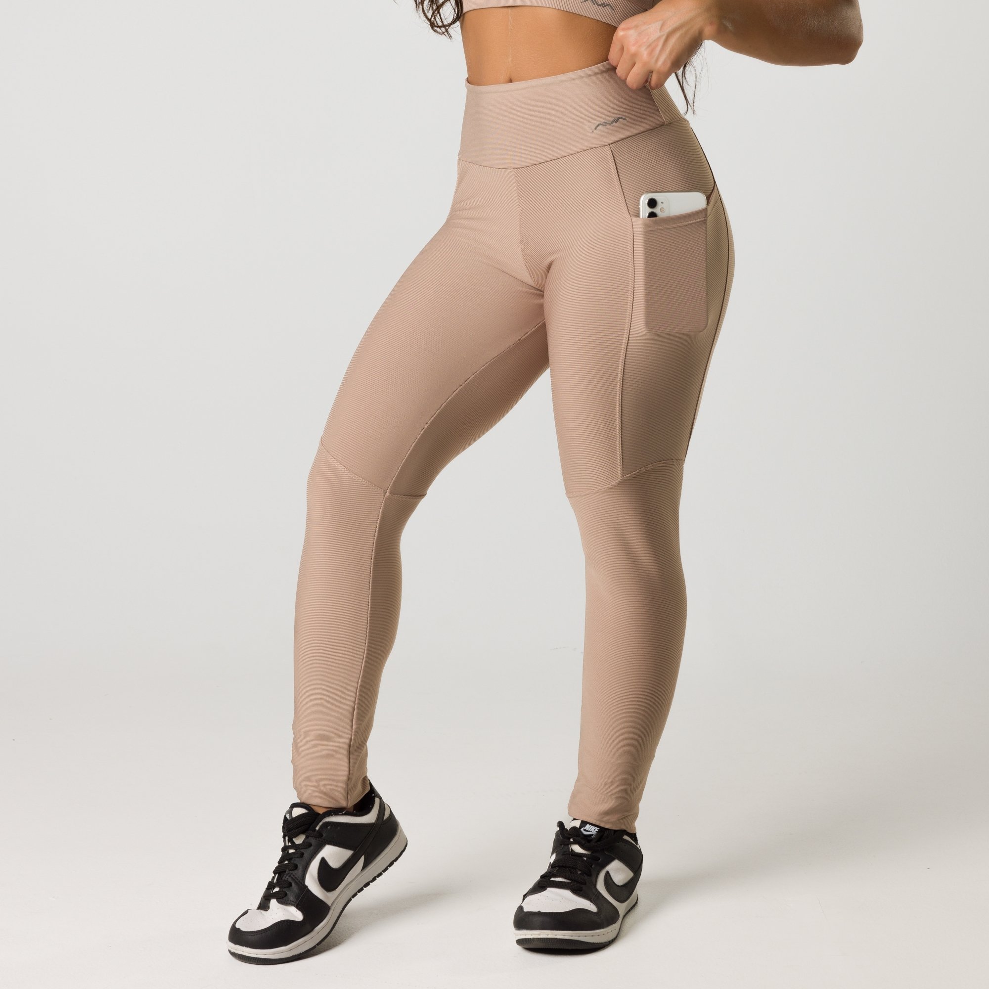 Calça Legging Feminina Preta Bold