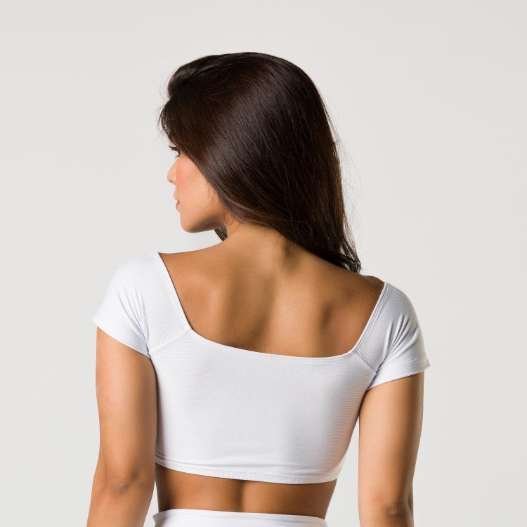 Top Feminino Cadarço Branco Tecido Canelado