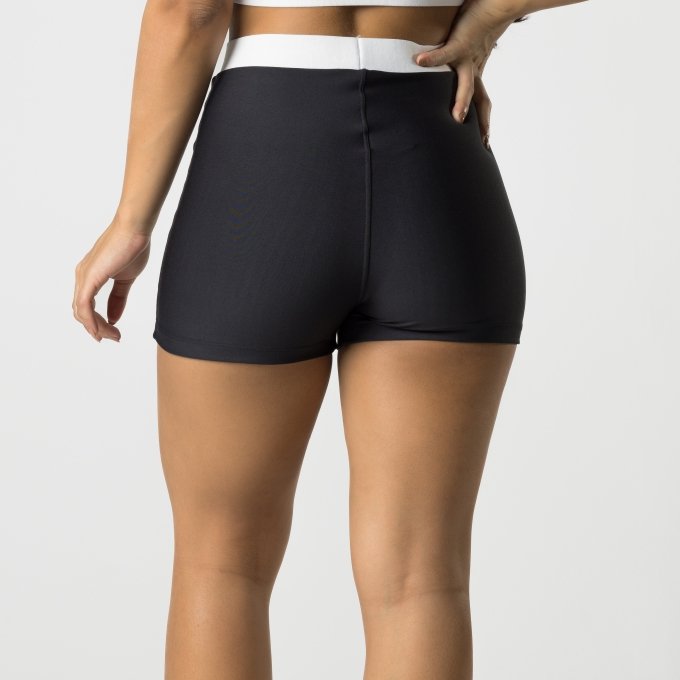 Short Fitness Feminino Preto com Elástico