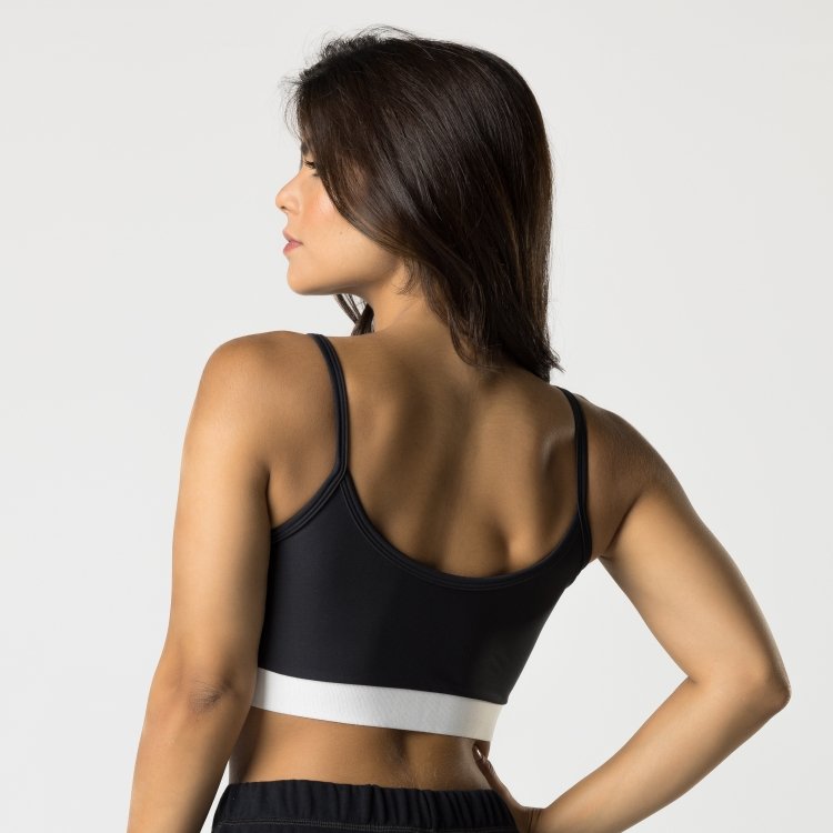 Top Fitness Feminino Preto Elástico Branco Etiqueta AVA