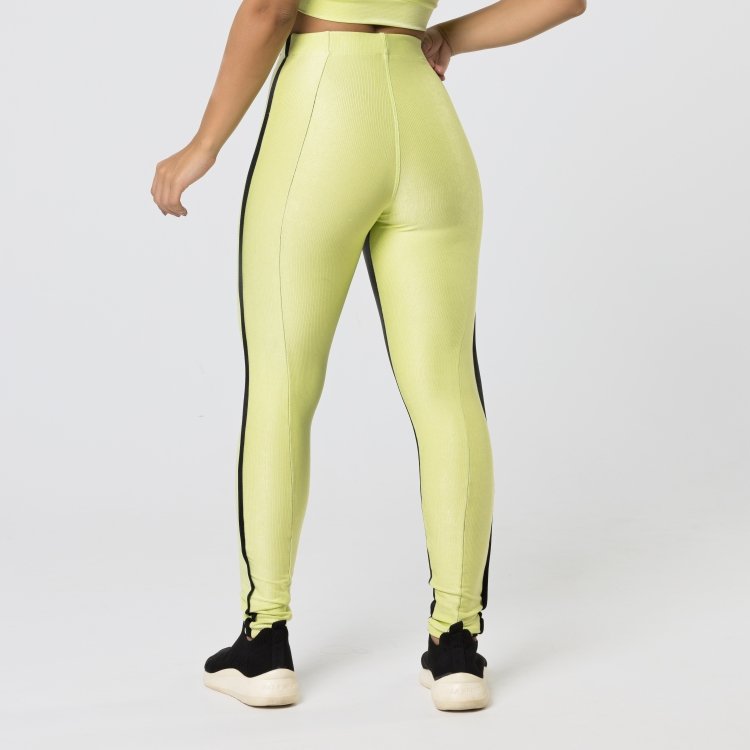 Calça Legging Feminina Suplex Poliamida Canelado com Brilho