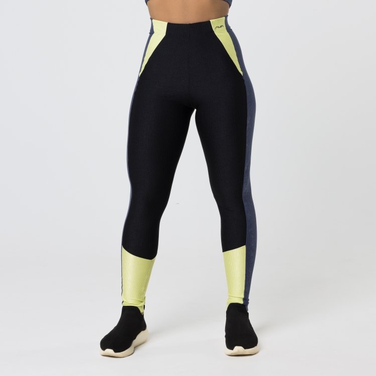 Legging Feminina Suplex Poliamida Canelado com Brilho Recortes