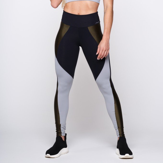 Calça Legging Suplex Poliamida Preta Com Recorte Cinza e Verde Musgo