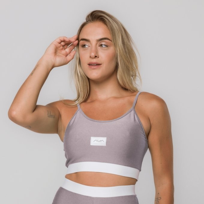 Top Fitness Feminino Cinza Chumbo Elástico Branco Etiqueta AVA